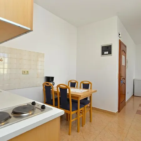 Fuer 4 Personen Ca 49 Qm In Rovinj, Istrien Istrische Riviera