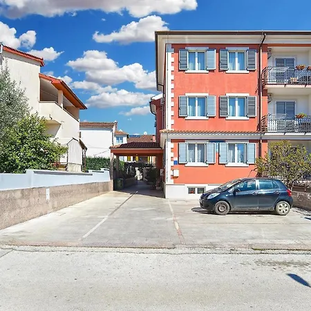 Apartment Fuer 4 Personen Ca 49 Qm In Rovinj, Istrien Istrische Riviera